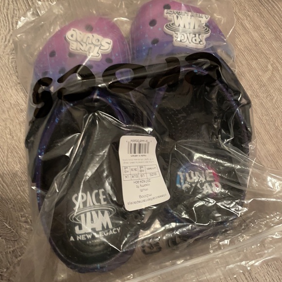 CROCS X SPACE JAM CLASSIC ALL-TERRAIN CLOG SHOES - Picture 6 of 12